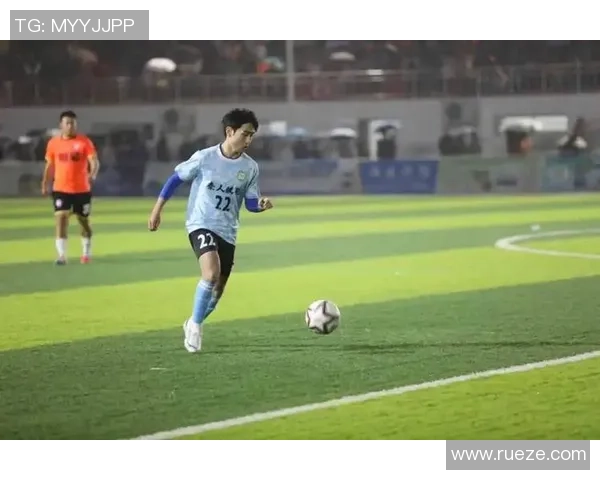 堕落绿茵英雄足球球星因罪入狱背后的荣耀与沉沦真相 堕落绿茵英雄足球球星因罪入狱背后的荣耀与沉沦真相