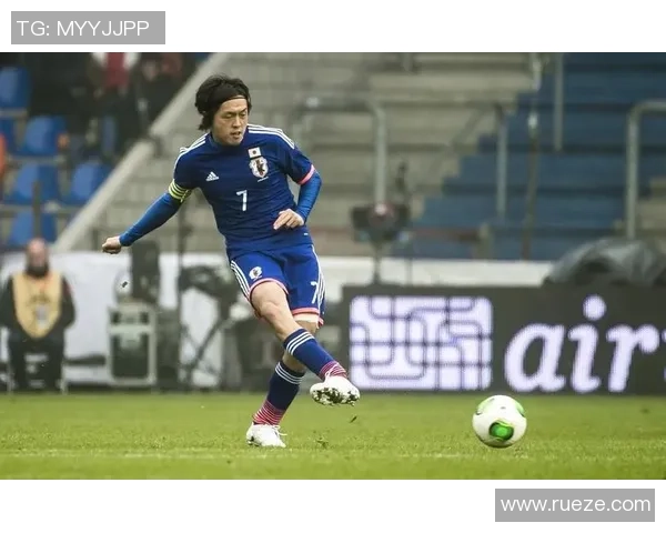 日本现役足球球星简介及其所属俱乐部和赛事表现分析 日本现役足球球星简介及其所属俱乐部和赛事表现分析
